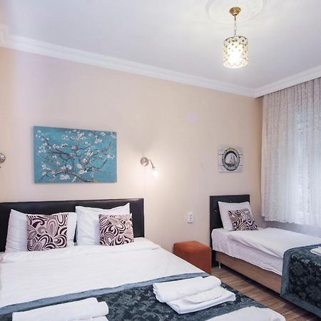 Divan Wooden Guesthouse Istanbul Eksteriør bilde